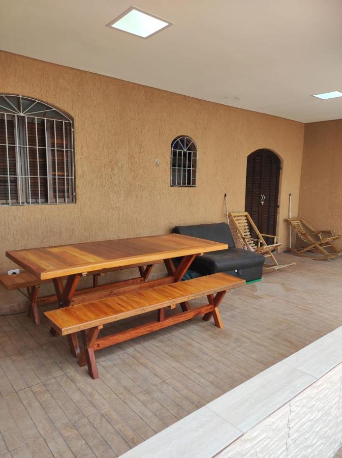 Casa Com Piscina Em Itanhaem